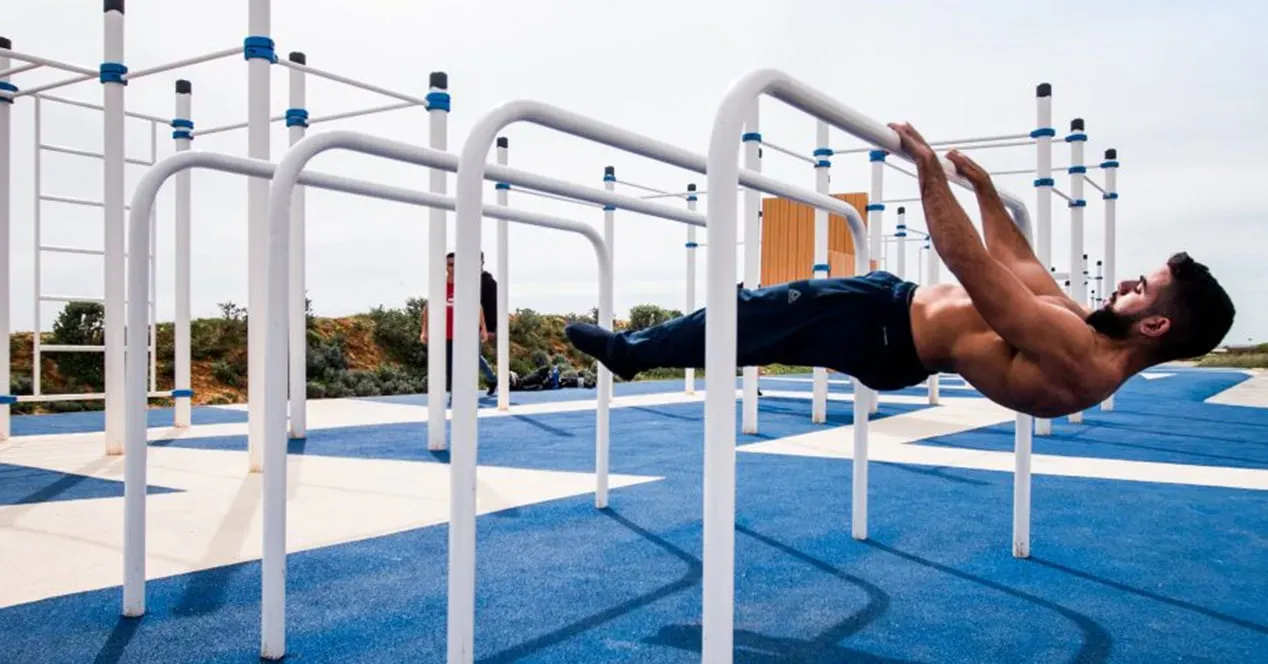 Applications calisthenics gratuites vs payantes : Lequel vous convient ?