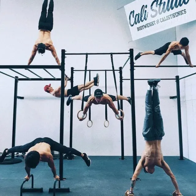 Maîtriser le calisthenics en anglais : Guide ultime