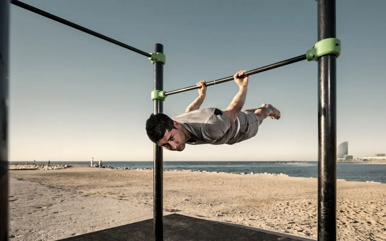 Calisthenics Origine du Nom : Un Terme Qui Traverse les Époques