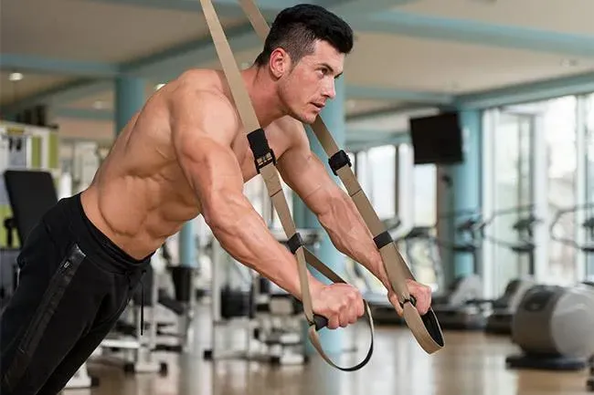 Choisir vos sangles de suspension : critères clés pour un bon test