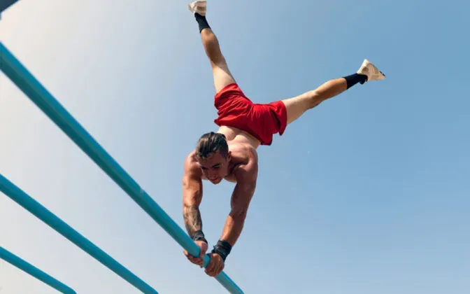 En quoi consiste la calisthenics : plus que des pompes