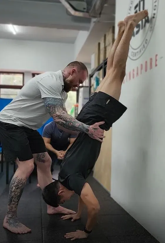 Vos Questions Fréquentes sur le Coach Calisthenics